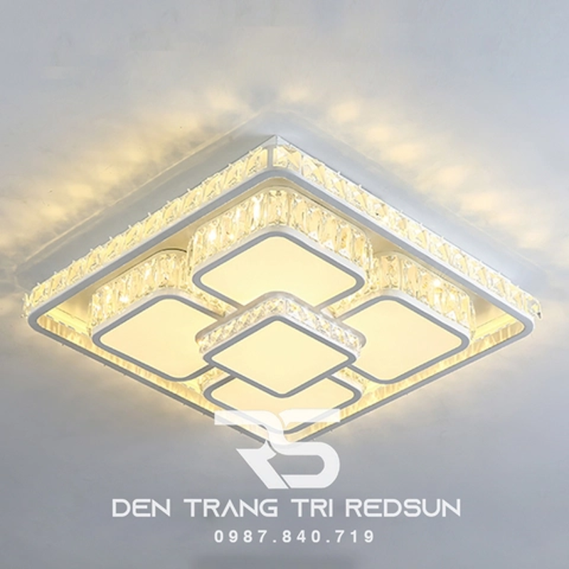 Mẫu đèn LED mâm nổi ốp trần thiết kế ấn tượng