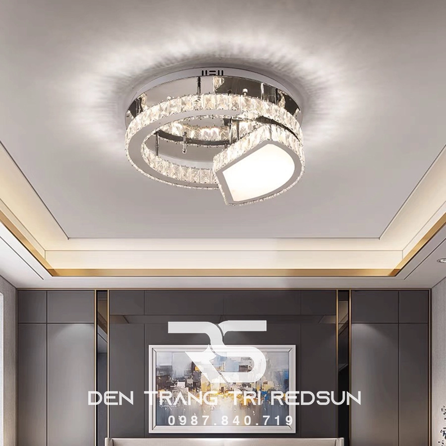 Đèn mâm led ốp trần thiết kế độc đáo