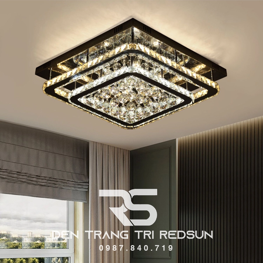 Đèn mâm ốp trần chất liệu pha lê sang trọng