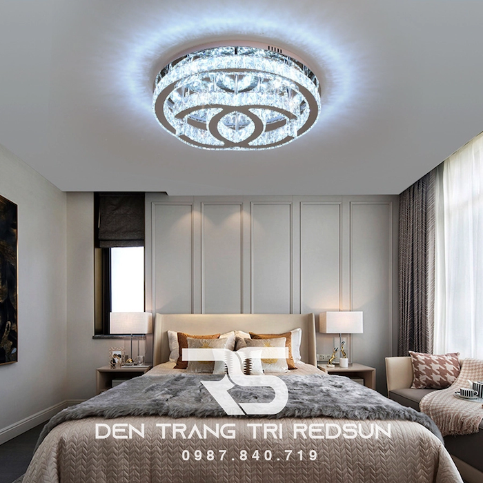Đèn tròn pha lê cho không gian phòng ngủ