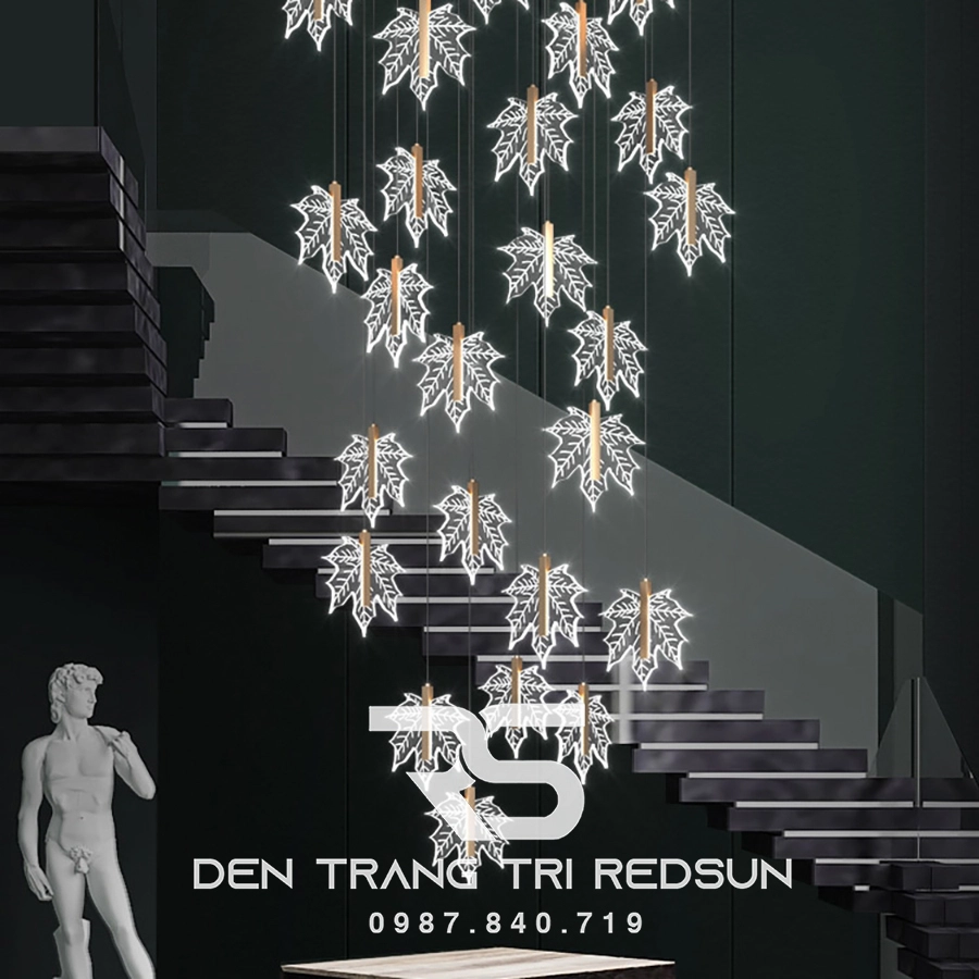 Tính thẩm mỹ của đèn thả cầu thang thông tầng được đánh giá cao