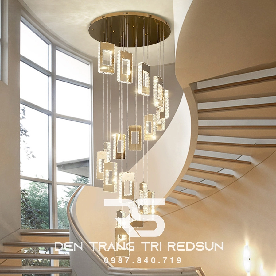 Đèn thả giếng trời với thiết kế ấn tượng tạo điểm nhấn