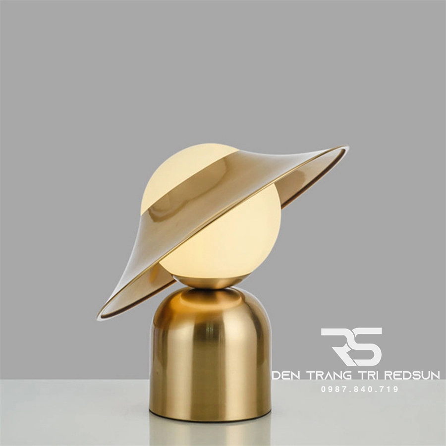 Thiết kế đèn để bàn ấn tượng