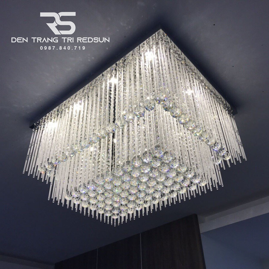 den-mam-pha-le-op-tran-phong-khach-hien-dai-m9131