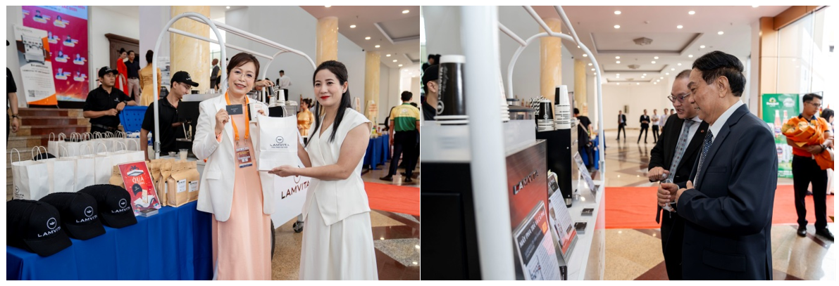 Đại biểu tham quan gian hàng LAMVITA tại Lễ công bố.