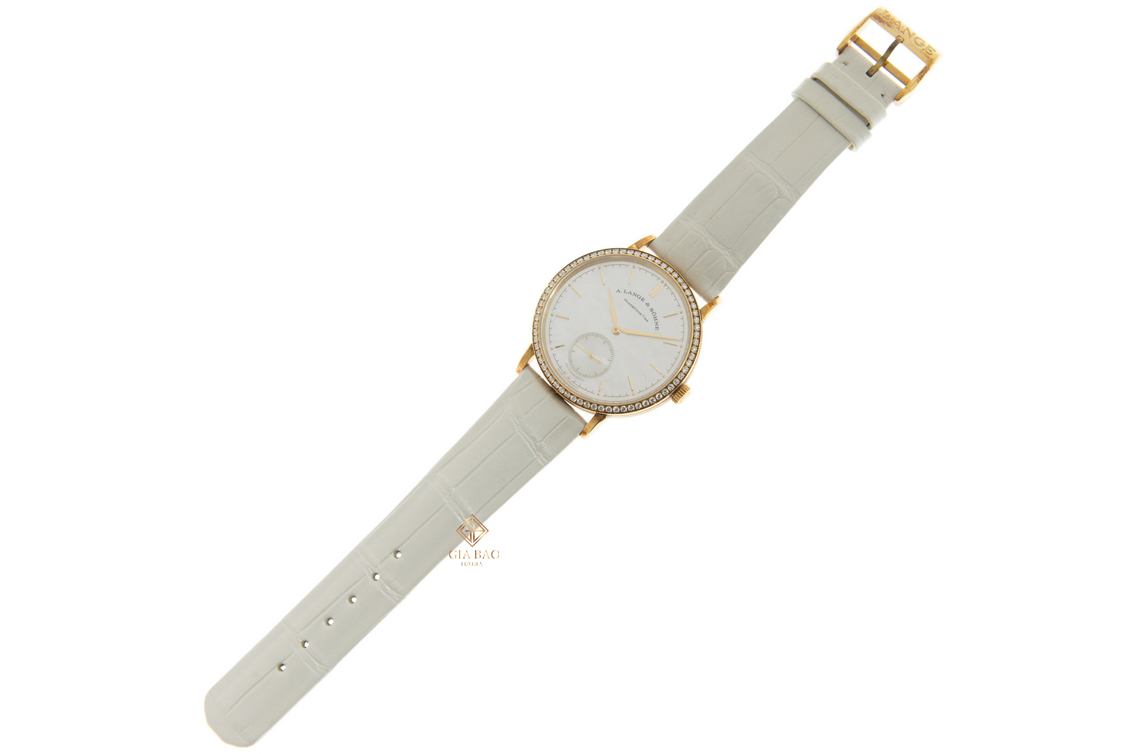 Đồng Hồ A. Lange & Söhne Saxonia 840.021 Đồng Hồ A. Lange & Söhne Saxonia 840.021