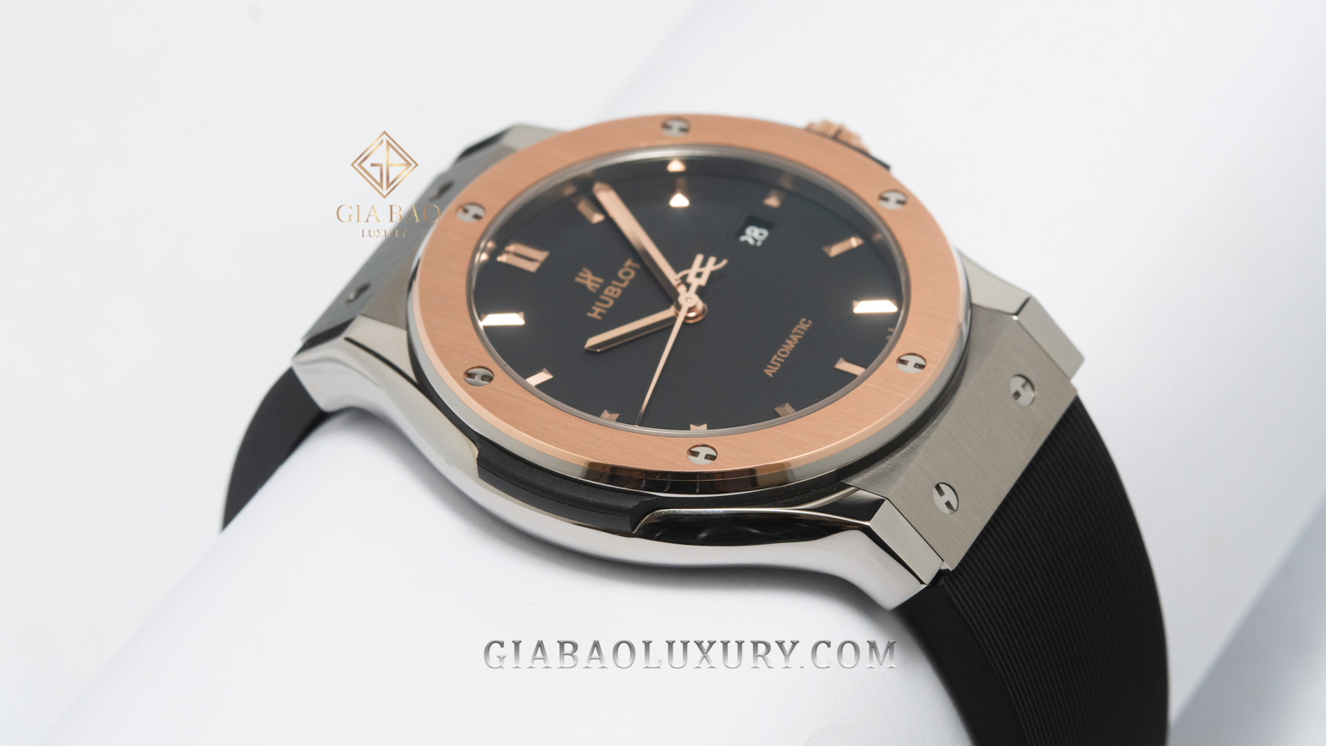 Hublot Classic Fusion Titanium King Gold 542.NO.1181.RX