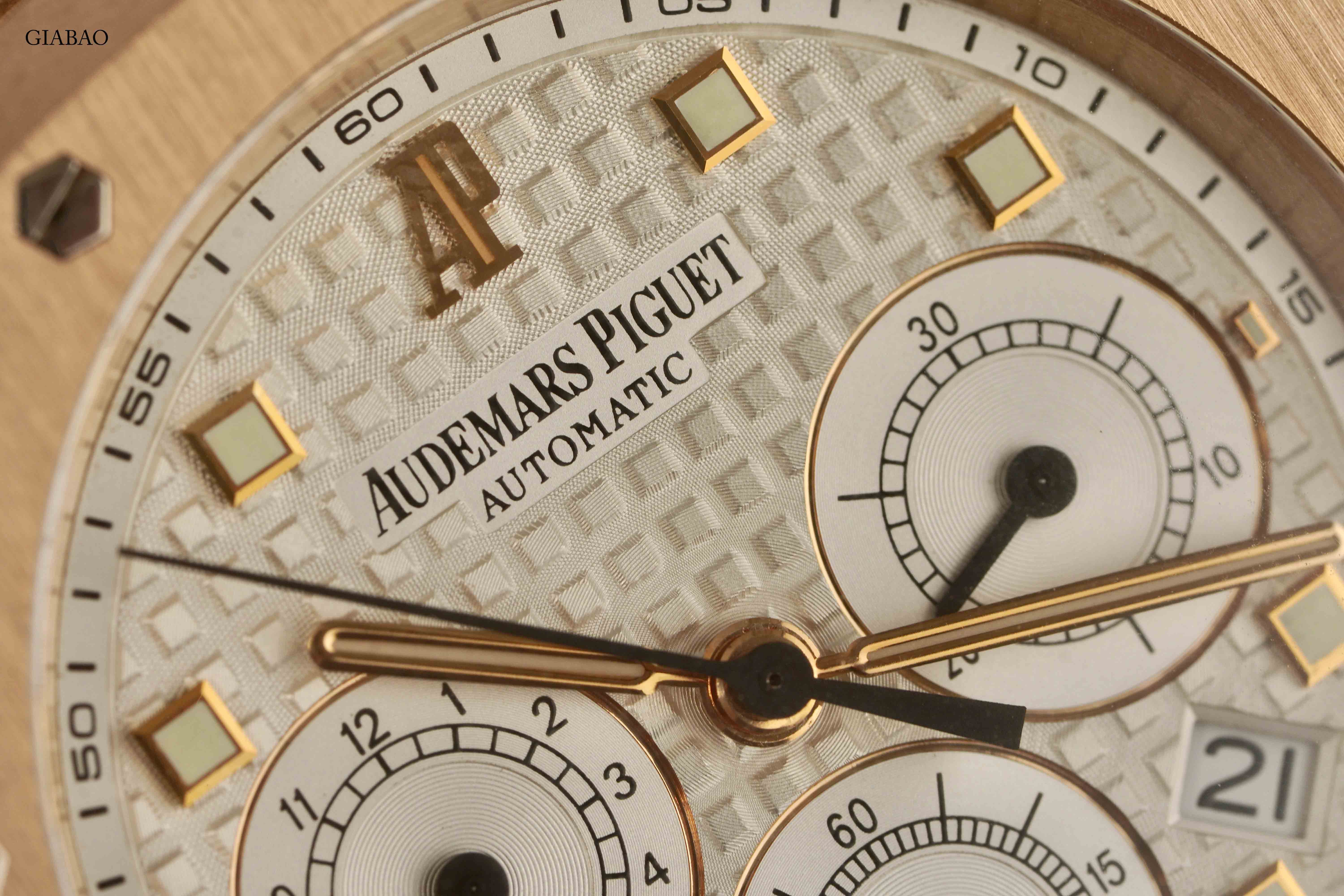 Audemars Piguet Royal Oak Chronograph 39mm 26022OR.OO.D088CR.01