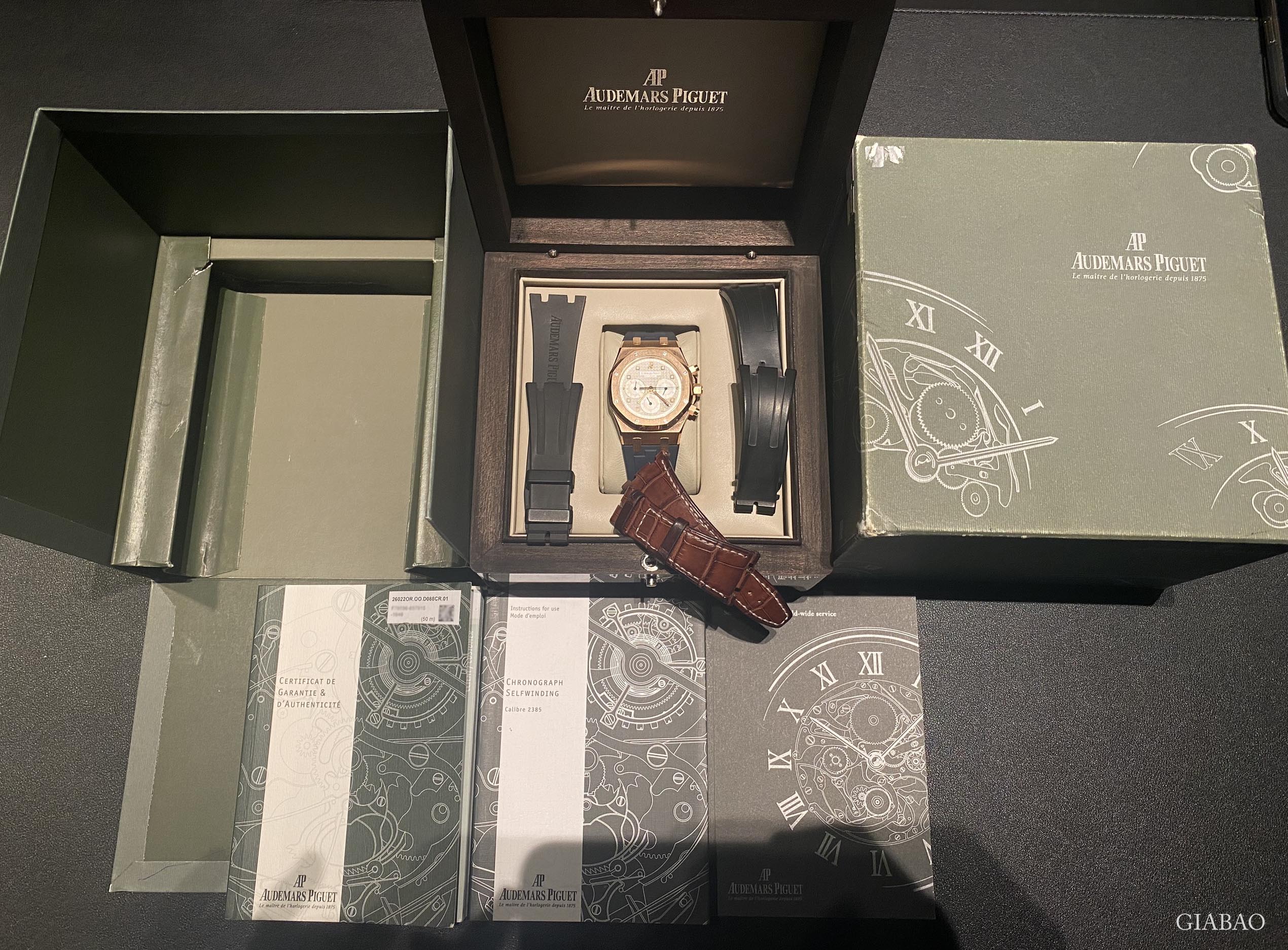 Audemars Piguet Royal Oak Chronograph 39mm 26022OR.OO.D088CR.01