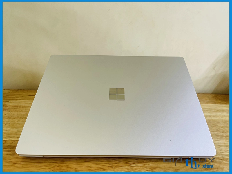 Thiết kế Surface Go