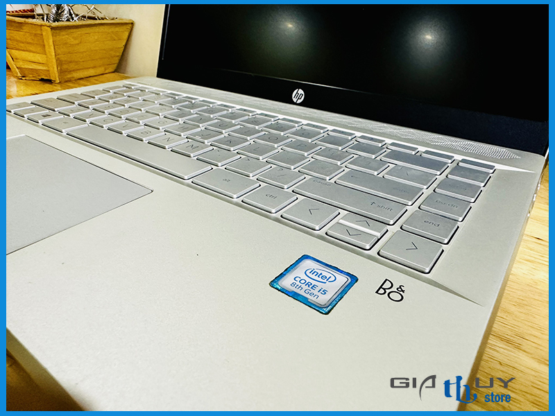 Hp pavilion 14 ce0024tu i5 8250U giá rẻ BMT - HCM.