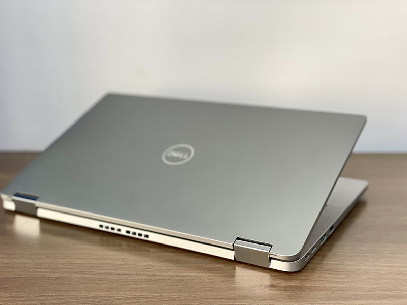 Dell Latitude 7400 2-in-01 giá rẻ BMT-HCM.