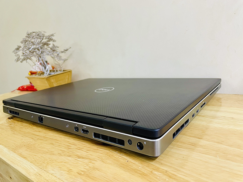 Dell Precision 7530, máy trạm máy đồ họa giá rẻ