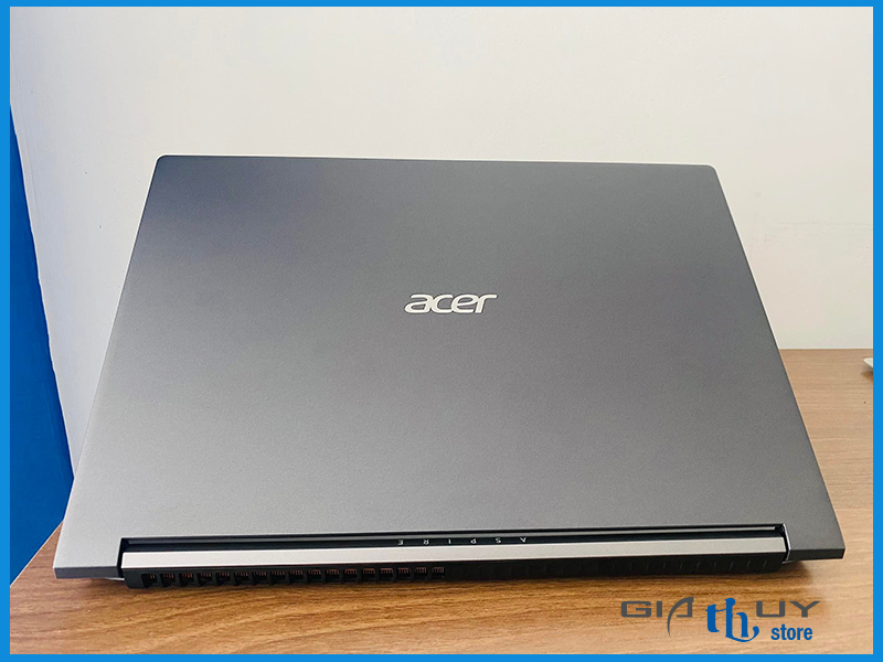 Ngoại hình trẻ trung của acer aspire