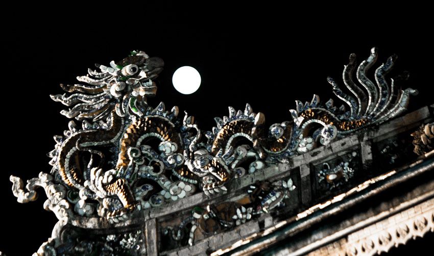 Rồng trong Đại Nội - Kinh thành Huế (Ảnh: Nguyễn Phúc Bảo Minh)