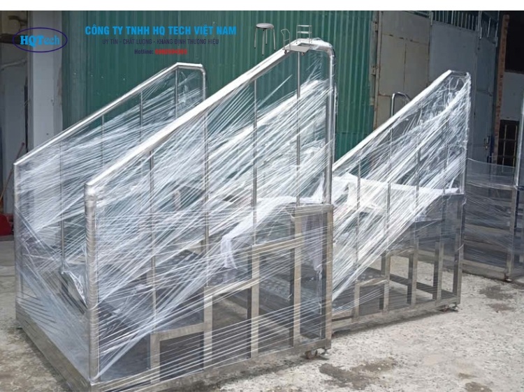 gia công kệ sắt theo yêu cầu