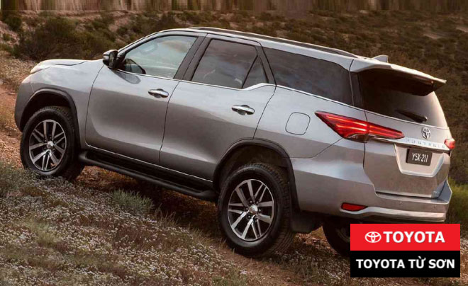 Toyota Fortuner 2020 có ngoại thất sang trọng
