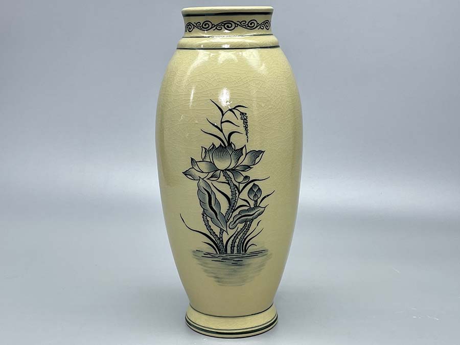 binh-phi-yen-hoa-sen-h35-gom-chu-dau-truyen-thong-5