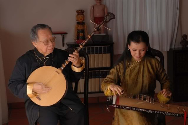 Mua đàn nguyệt chất lượng quận 7