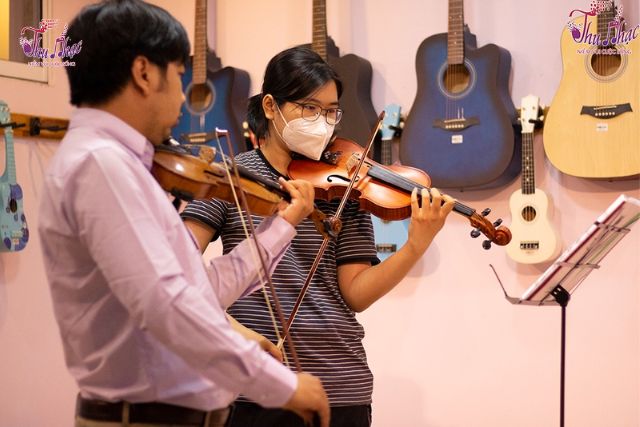 Học đàn violin online tại Thu Nhạc