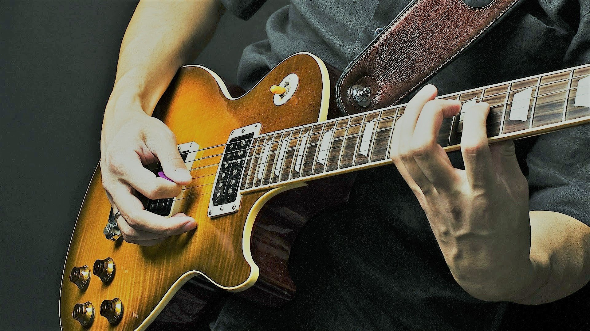 làm sao chọn Guitar điện tốt cho người mới.