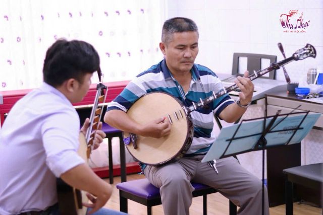 Học đàn kìm từ cơ bản đến nâng cao tại TP.HCM