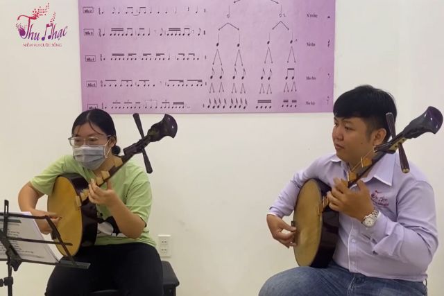 Học đàn nguyệt cơ bản cho người mới