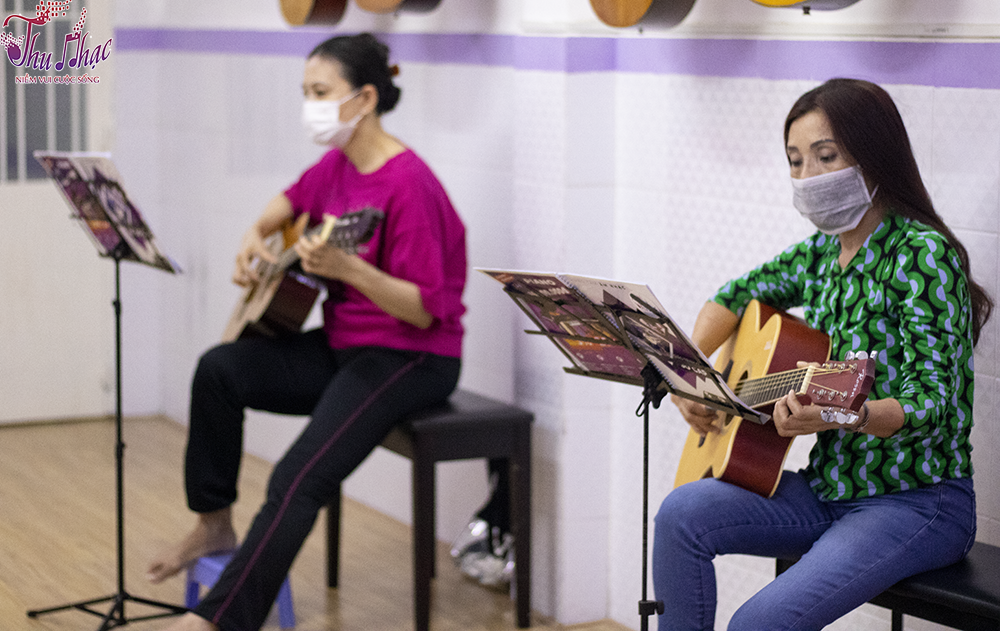 Khóa học đàn Guitar từ cơ bản đến nâng cao