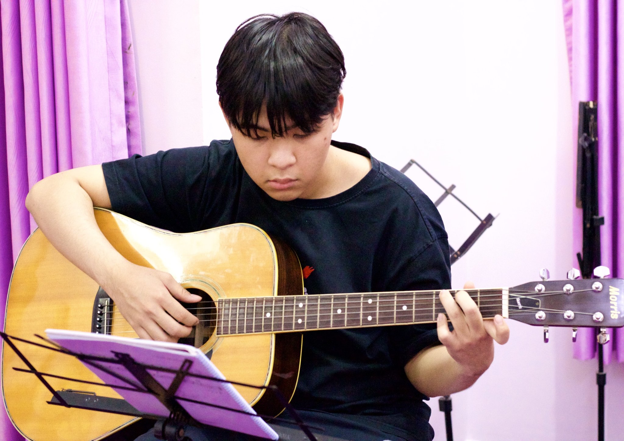 Học Guitar cơ bản cho người mới
