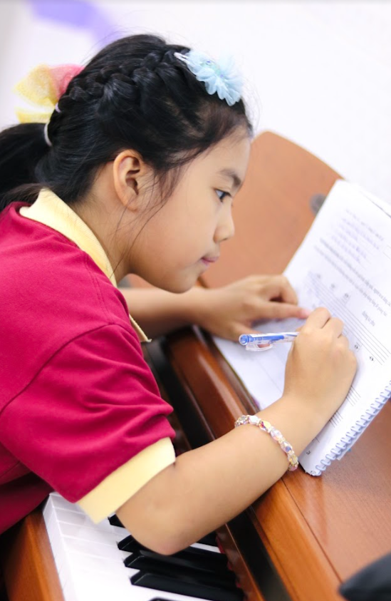 Khóa học kèn melodion cho bé online