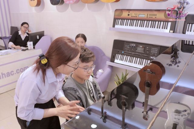 Giáo viên dạy piano chuyên nghiệp