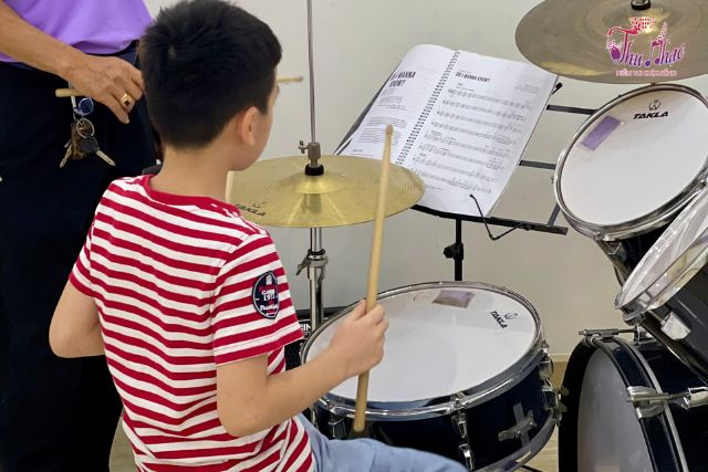 Giá trống Jazz tại quận 11 bao tiền?