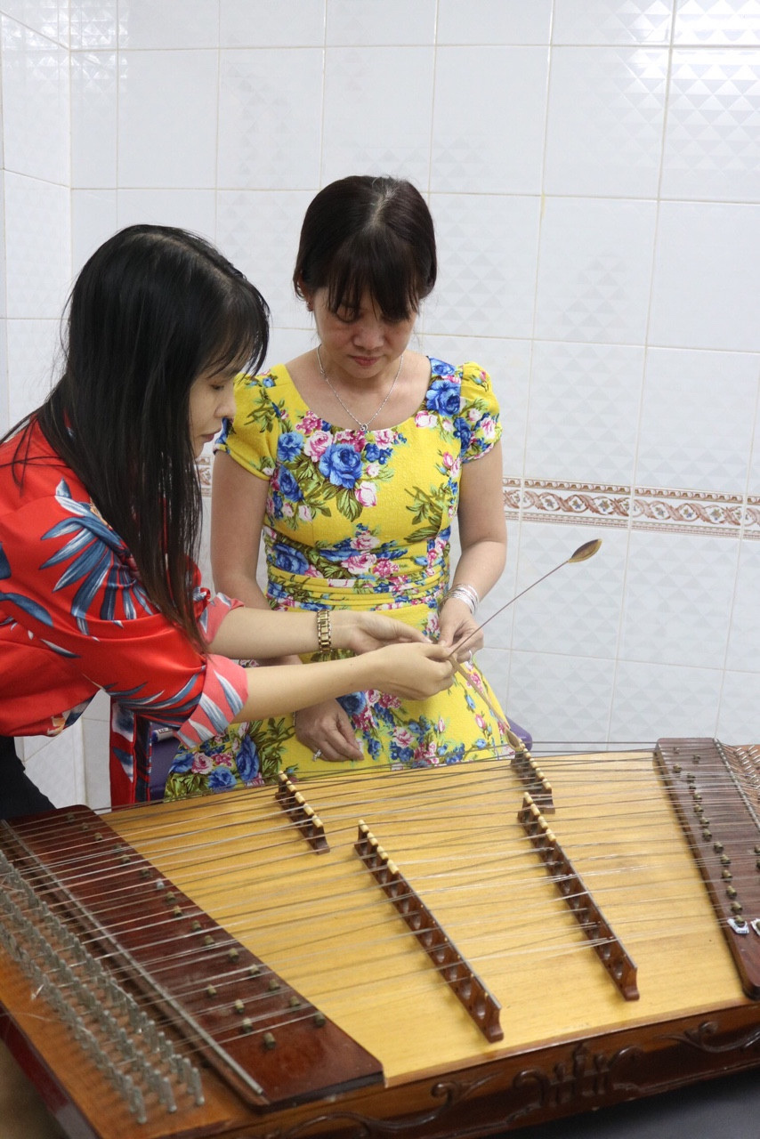 Khóa học đàn tam thập lục online