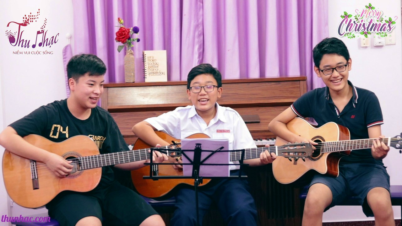 Lợi ích cho bé khi học đàn guitar quận Tân Phú