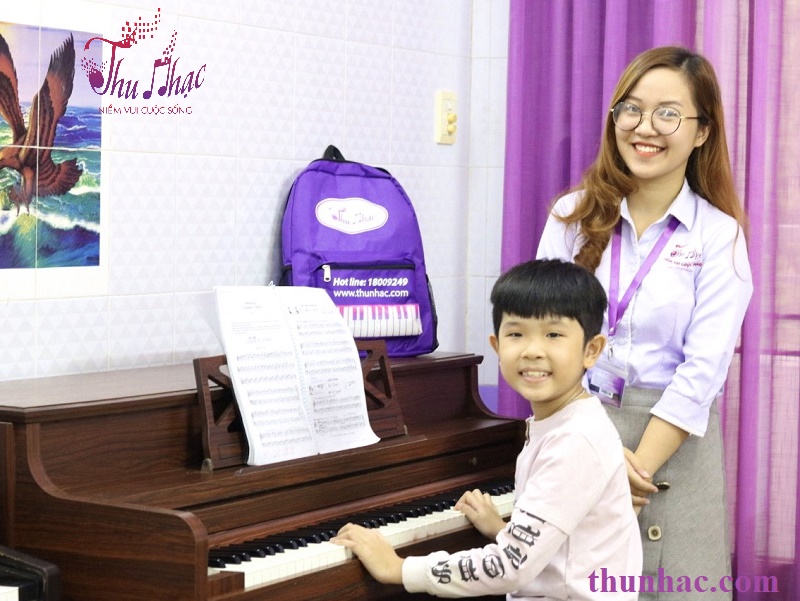 Học đàn piano cho bé uy tín ở đâu tại Tphcm