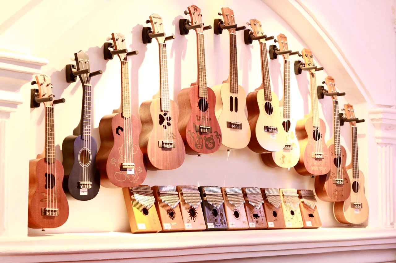 Địa điểm mua ukulele giá rẻ
