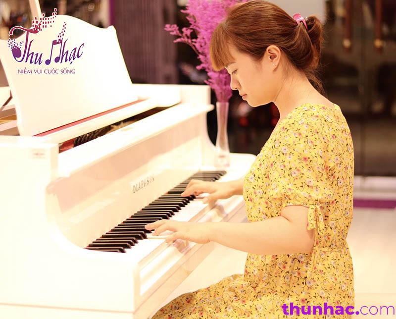 Người lớn tuổi có học được piano không
