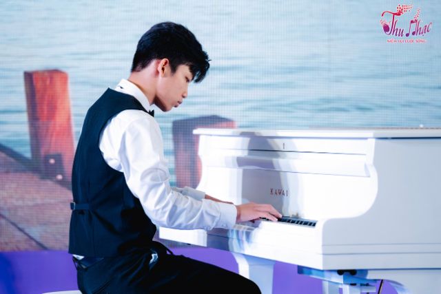 Khóa học đàn piano từ cơ bản đến nâng cao