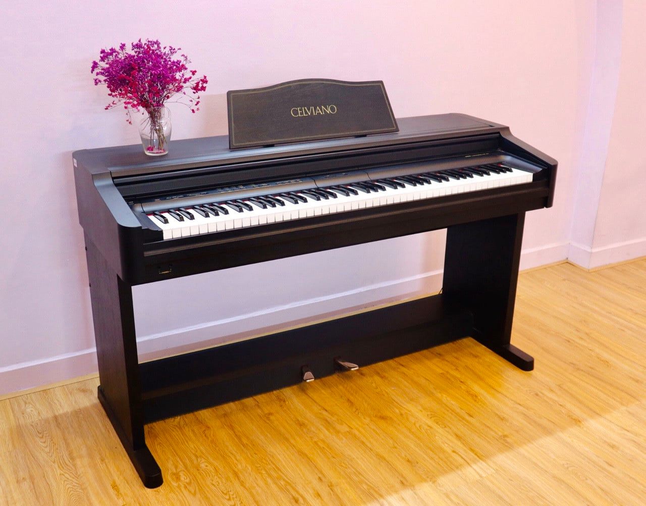 Đàn piano điện giá tốt.