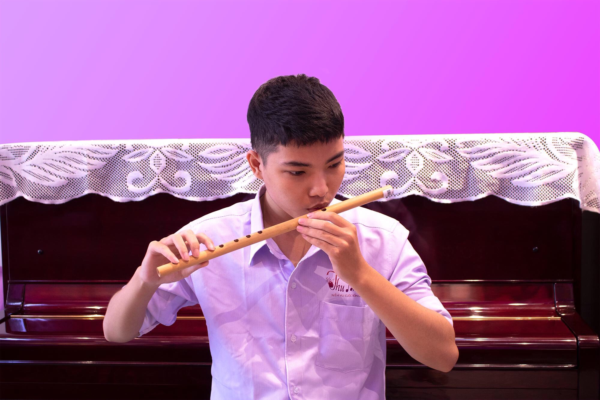 có nên mua sáo trúc online hay không?