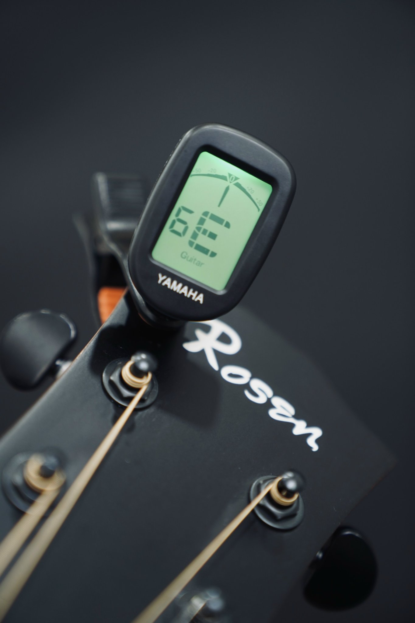 Tuner guitar giá rẻ quận 2