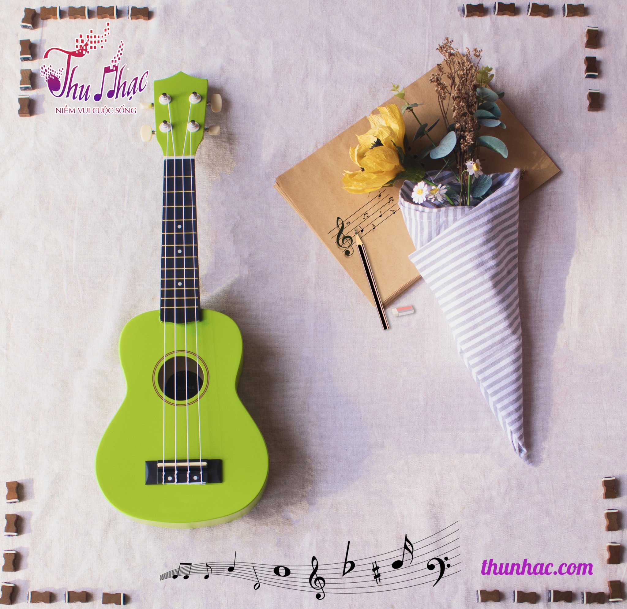 Đàn ukulele màu xanh lá