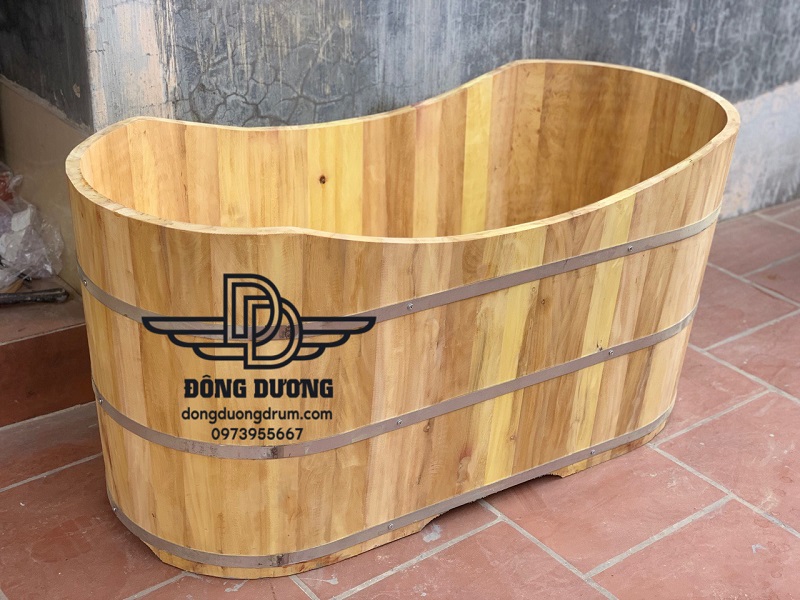 bồn tắm bằng gỗ mít