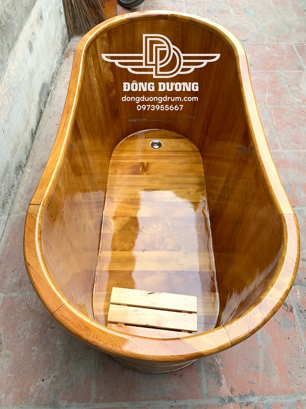 bồn tắm gỗ pomu bầu dục