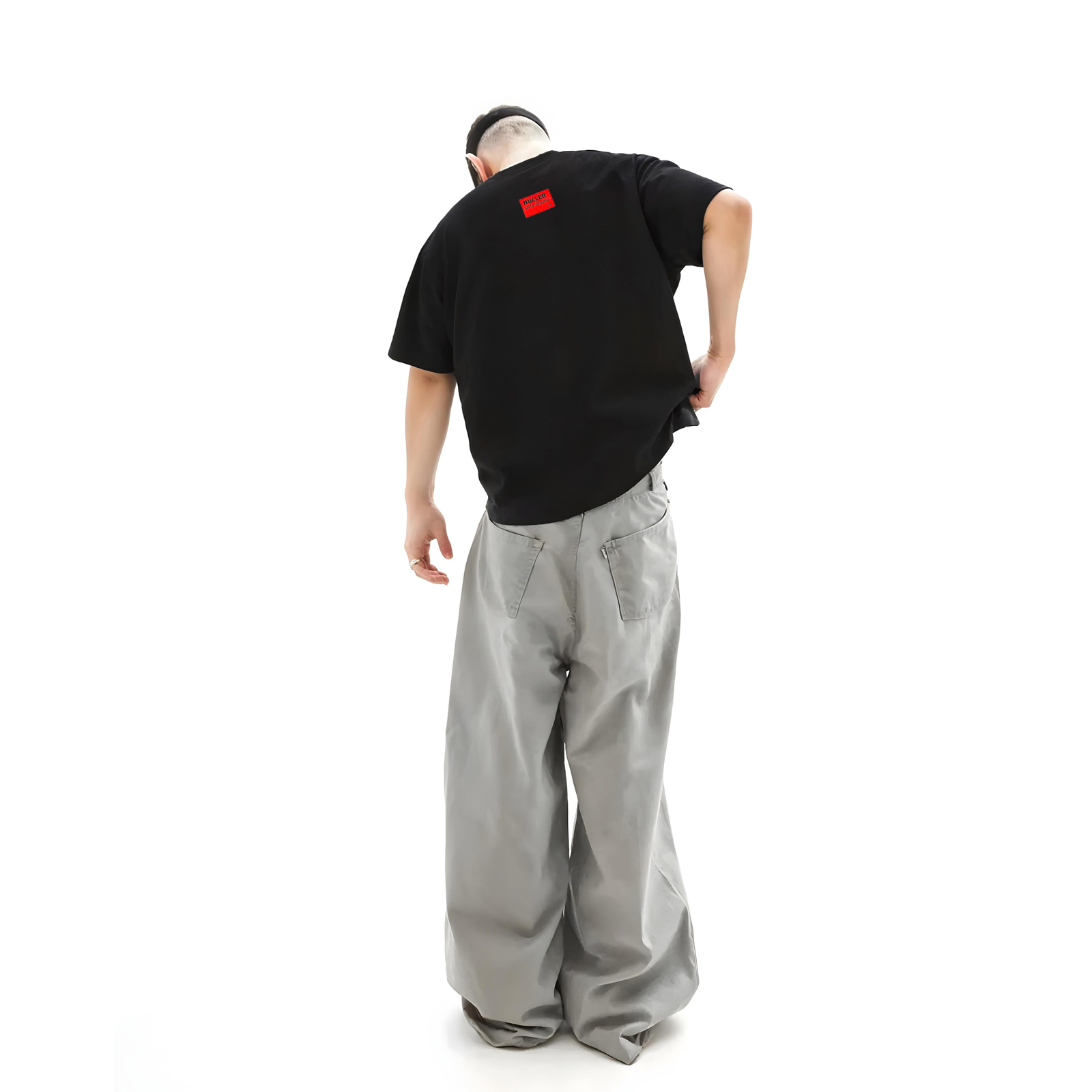 Áo phông đen trơn NULLED Basic Tee