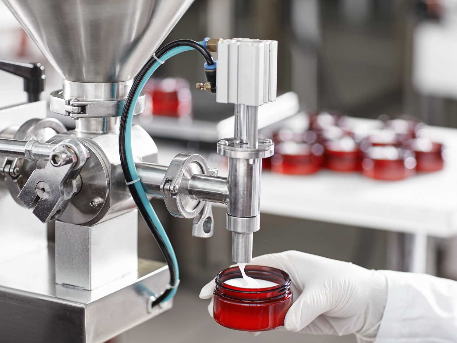 gia cong my pham uy tin