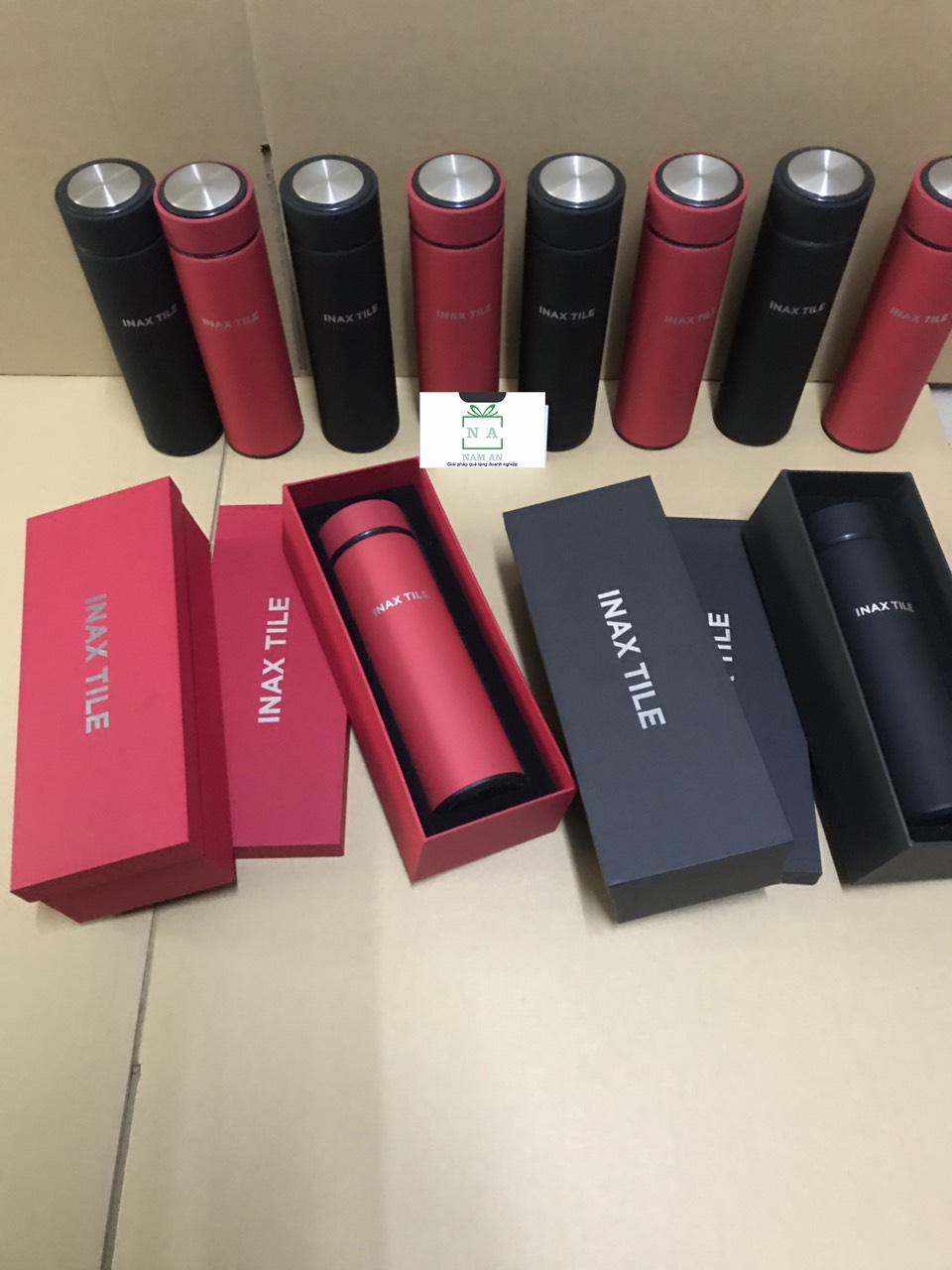 quà tặng doanh nghiệp cao cấp bình giữ nhiệt in logo