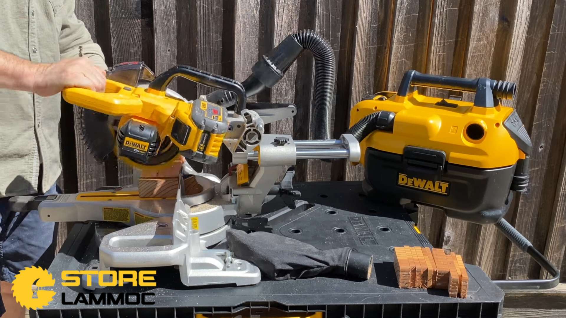 Làm việc cưa bàn Bàn thao tác DeWALT
