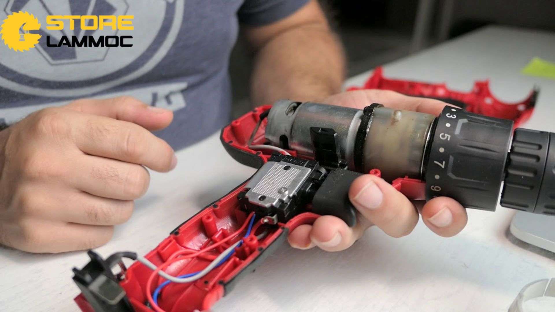 Bảo hành công cụ máy pin