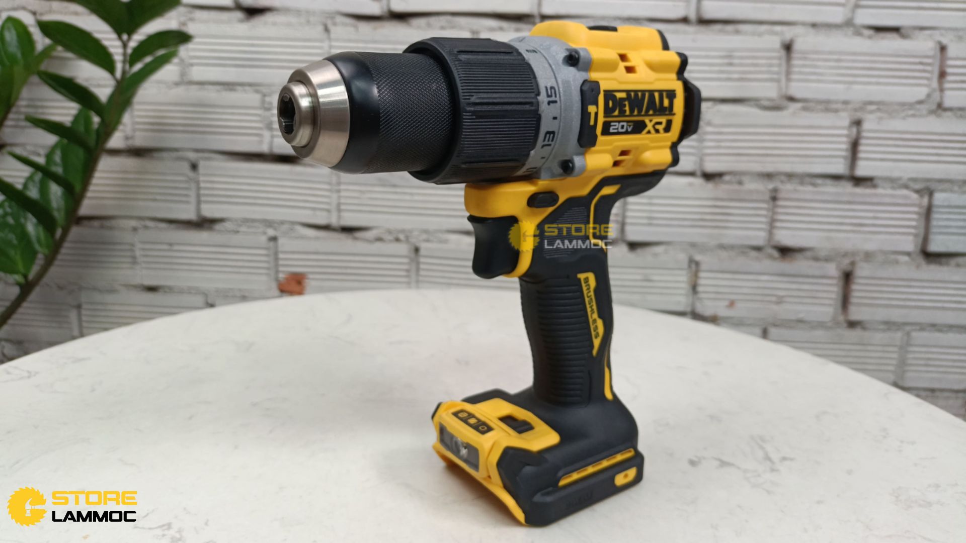 Bảo Quản Và Bảo Dưỡng Máy Dùng Pin Dewalt 20V